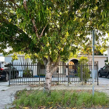Coral Gable 3Br House Parking & Villa Miami Bagian luar foto